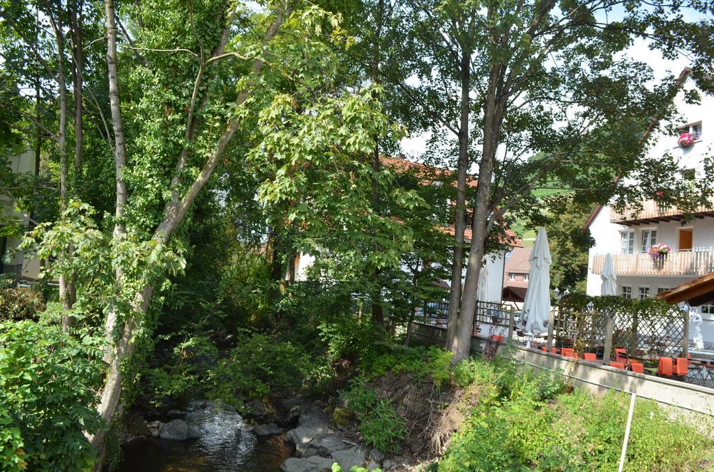 Gasthaus Zur Linde Hotel Glottertal Luaran gambar